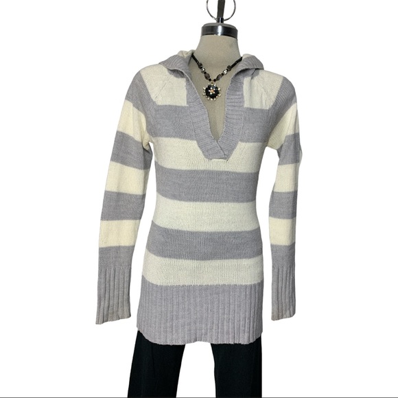 Streetwear Society Grey and White Striped Hoodie Size L - Picture 6 of 8